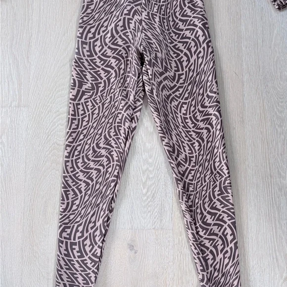 Fendi Geometric Matching Leggings Set - Brown and Black size XS/S - Picture 15 of 16